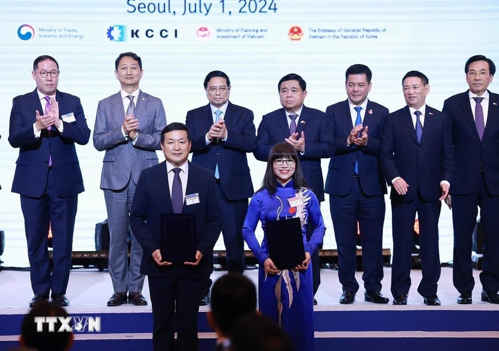 Ảnh minh họa: Chuyến thăm Hàn Quốc của Thủ Tướng Phạm Minh Chính và Phu nhân