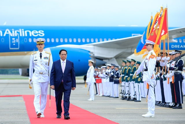 Ảnh minh họa: Chính thức Thủ tướng Phạm Minh Chính và Phu nhân thăm Hàn Quốc